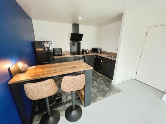 Lounge/Kitchen