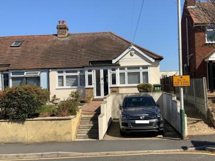 Wennington Road, Rainham, Essex, RM13 9XA