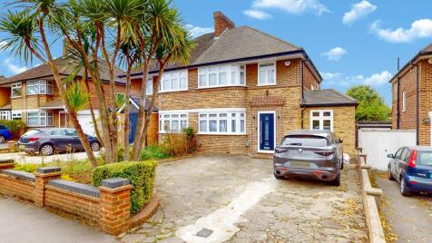 Field End Road, Ruislip, HA4 9PE