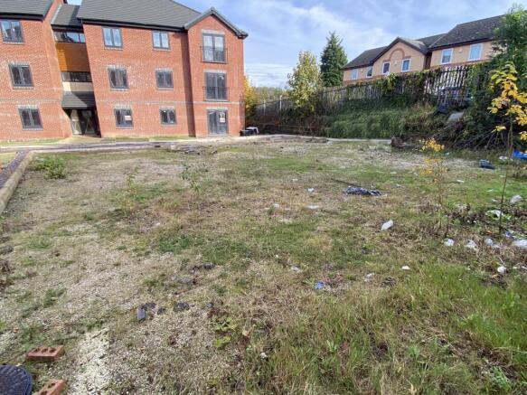 24 bed Block of Apartments for sale Image 10