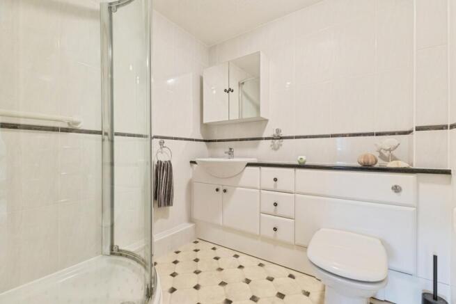 1 bed Flat for sale Image 10