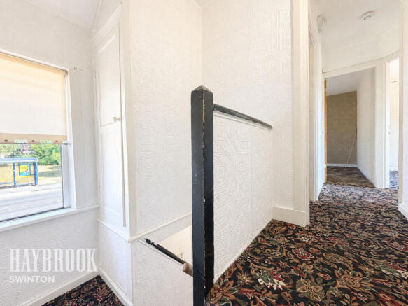 3 bed Terraced for sale Image 11