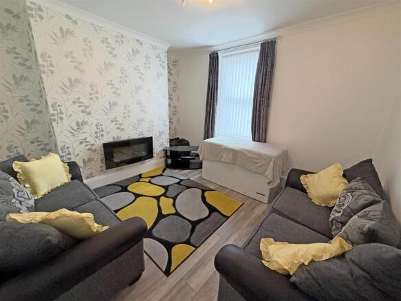 Living room.jpg