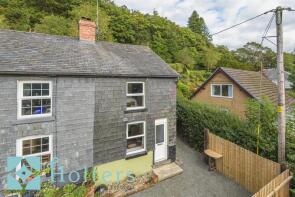 6, Rock Terrace, Llanidloes SY18 6HS
