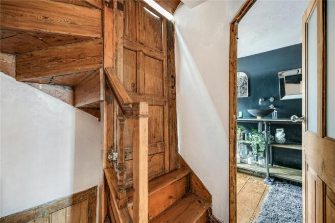 3 bed Terraced for sale Image 9