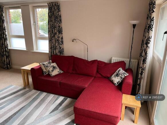 Living Room 640 x 375 Cm 