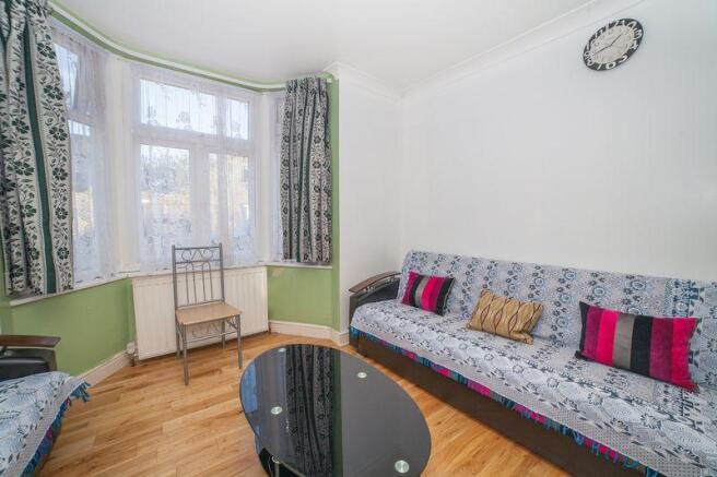 Bedroom 1 diff