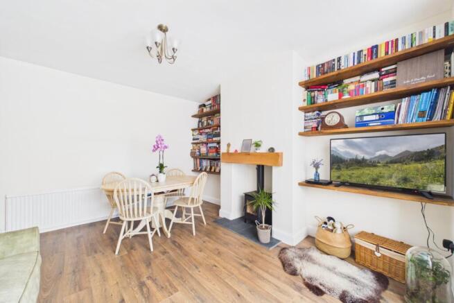 3 bed Terraced for sale Image 4