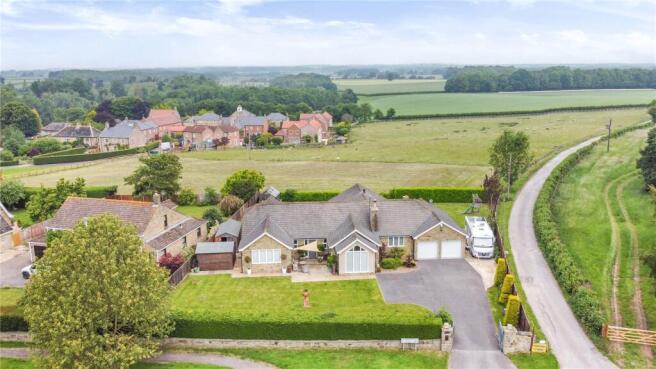 3 bed Detached for sale Image 7