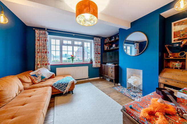 1396752-8-69665af...