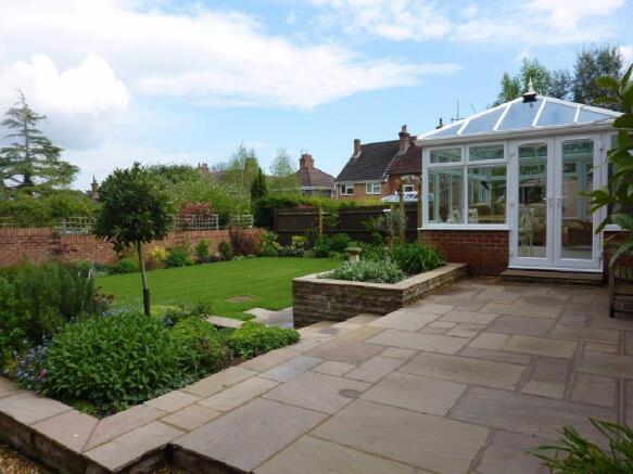 GARDEN