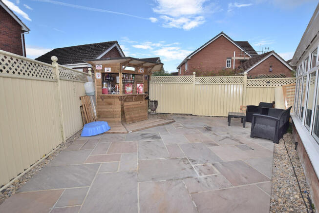 3 bed Semi-Detached for sale Image 11
