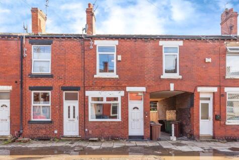 Whitehall Street, Wakefield