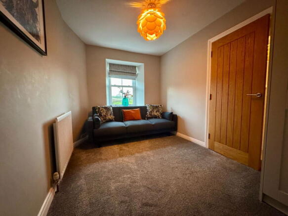 3 bed Detached for sale Image 12