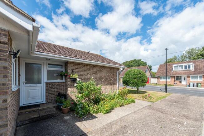 56 Binstead Lodge Road