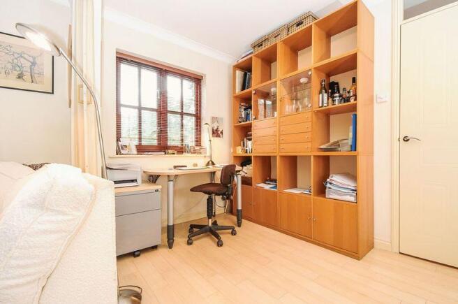 Photo 8