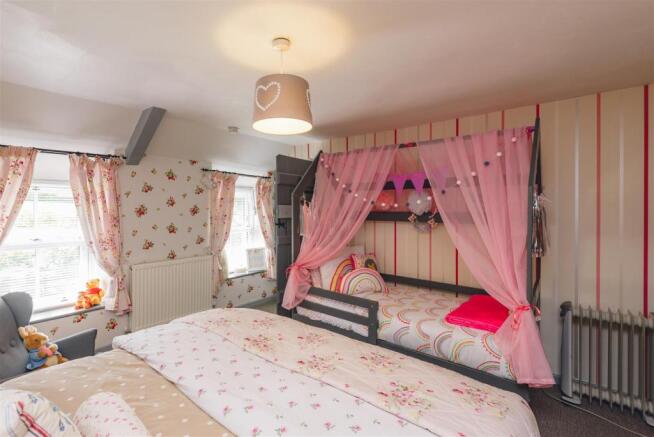 Rose Cottage, Croesyceiliog-23.jpg