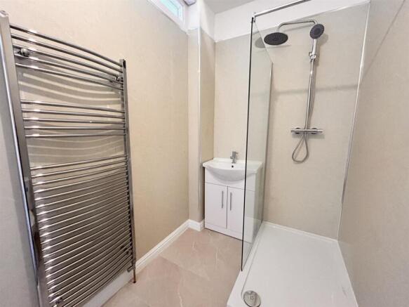 2 bed End of Terrace for sale Image 9