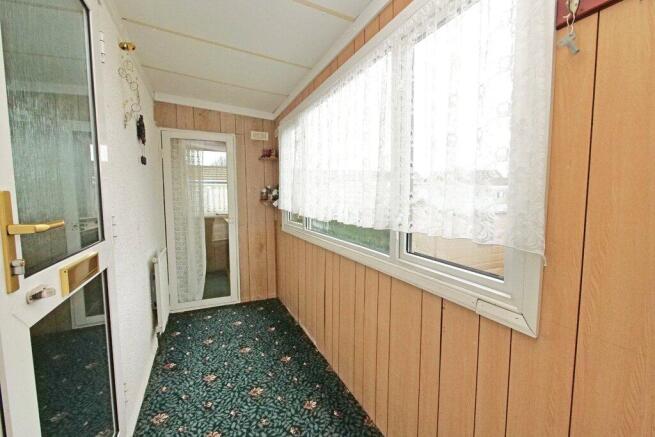 1 bed Detached for sale Image 5