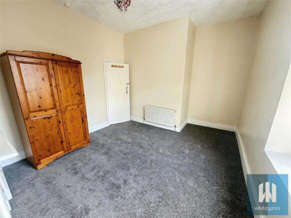 2 bed Terraced to rent Image 7