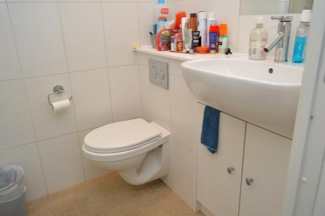 Studio for sale Image 7