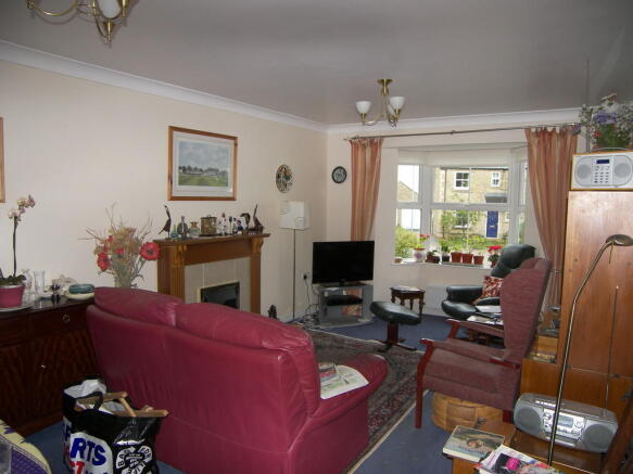 Photo 3