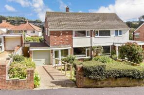 14, The Ridgeway, River CT17 0NS