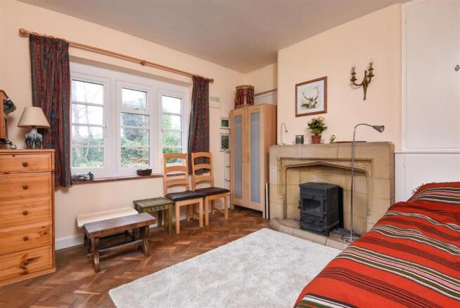 Family room /Annexe Bedroom 2.JPG