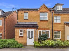 76, Edmonstone Crescent, Nottingham NG5 5UW
