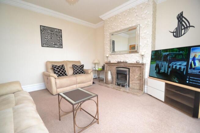 3 bed Semi-Detached for sale Image 5