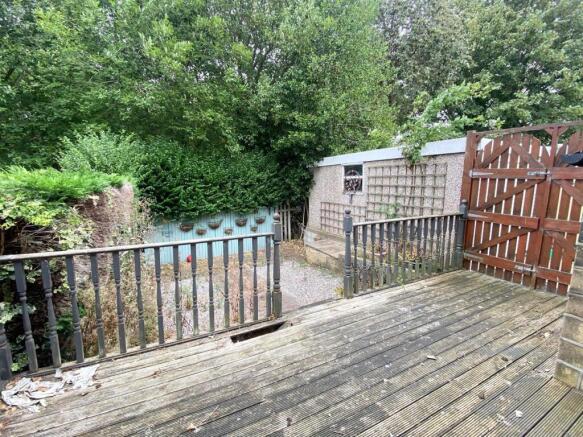 3 bed Semi-Detached for sale Image 11