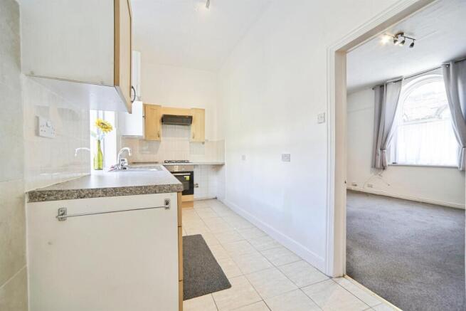 3 bed Terraced for sale Image 4