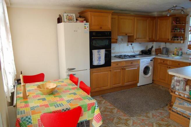 KITCHEN/DINER