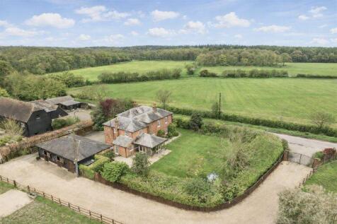 Binfield, Equestrian in Heart of Polo Country 3.4 Acres