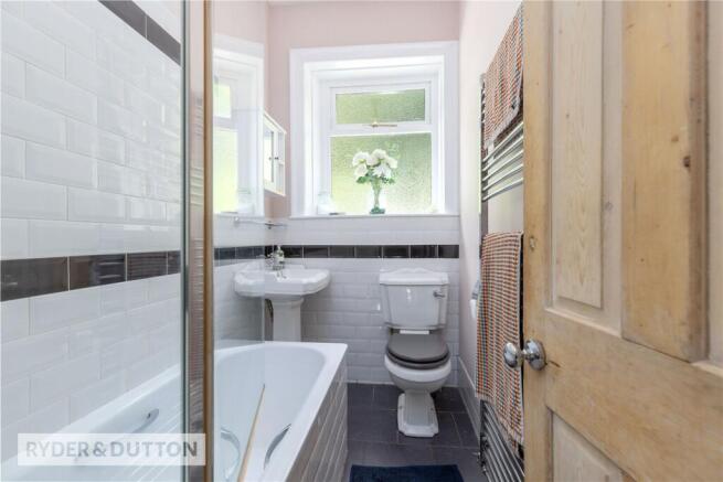 2 bed Terraced for sale Image 12