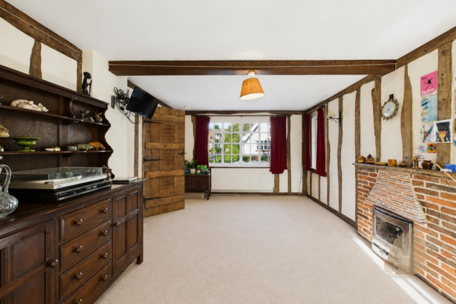 Living Area.png