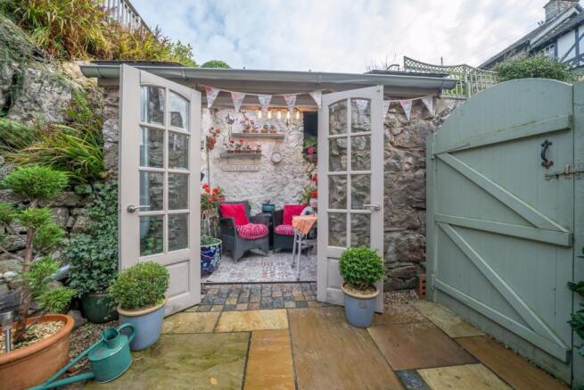 Summer House
