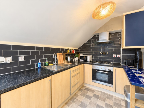 KITCHEN 2.png