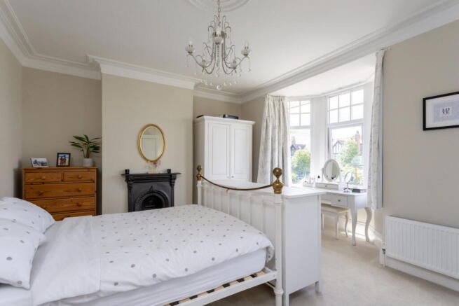 4 bed Terraced for sale Image 12
