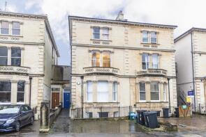Garden Flat, 6, Merchants Road, Clifton, Bristol BS8 4EP