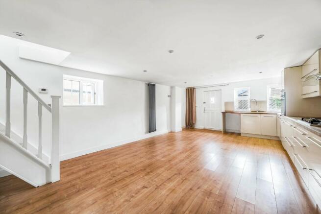 Dining Kitchen Area