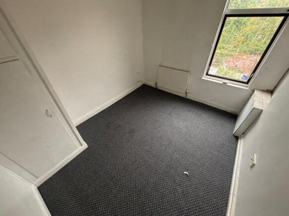 2 bed House to rent Image 9