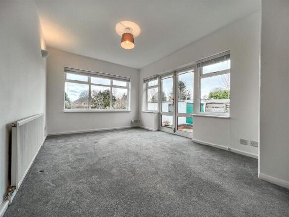 dining room.jpg