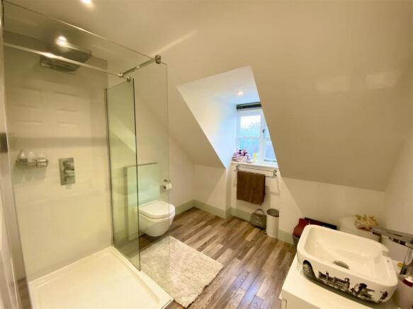 Ensuite Shower Room