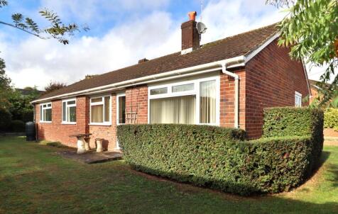 The Garlings, Aldbourne. Marlborough, SN8 2DT