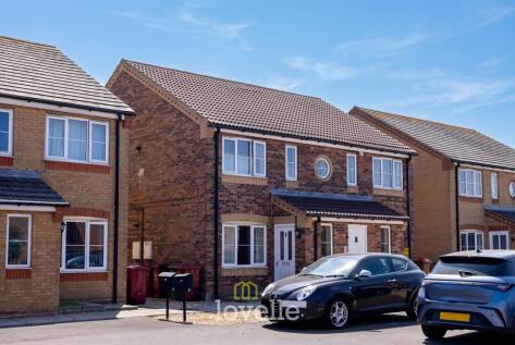 Lancaster Drive, South Killingholme, DN40