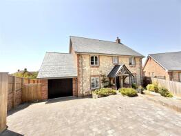 31, William Fox Avenue, Brighstone, Newport PO30 4EN