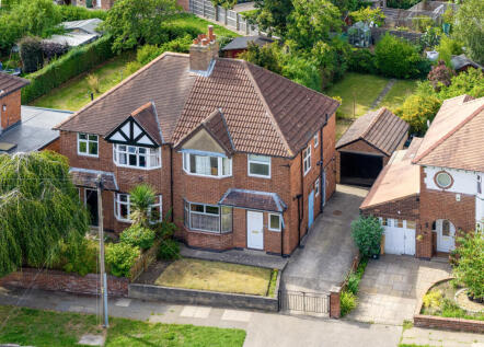 Walney Road, York, North Yorkshire, YO31 1AH