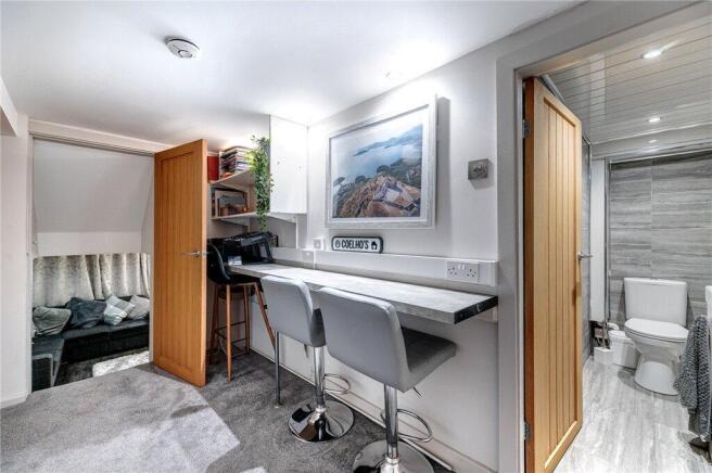 3 bed Semi-Detached for sale Image 11