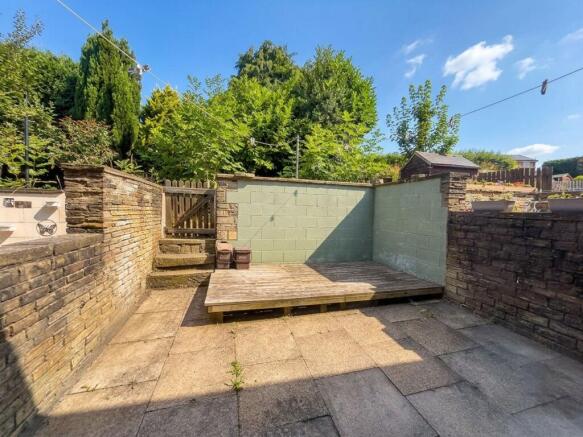 2 bed Terraced for sale Image 9
